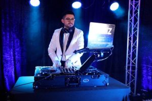 Creating the Perfect Playlist: A Guide for Corporate Event DJs